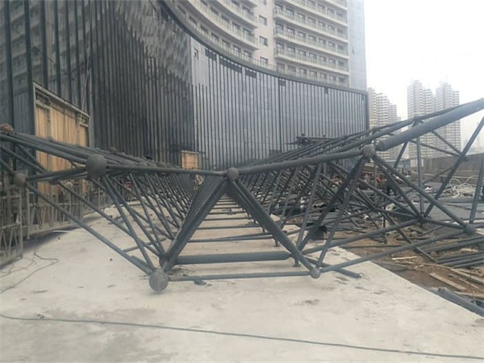 梧州万豪酒店雨棚网架